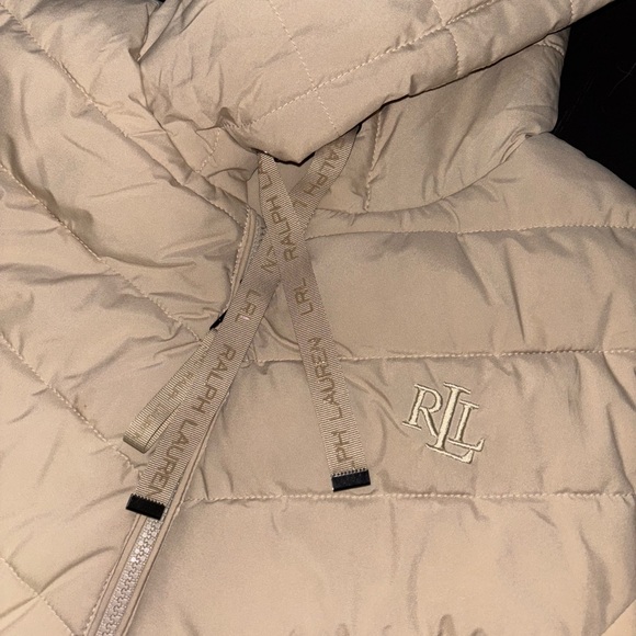 Ralph Lauren Tan Puffer Vest in a size Medium. - Picture 2 of 6